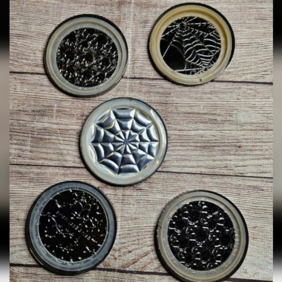 Bath & body works Halloween 3 Wick candle lids - Picture 2 of 7